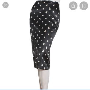 BNWT Derek Heart Satin Slip Daisy Print Midi Skirt
